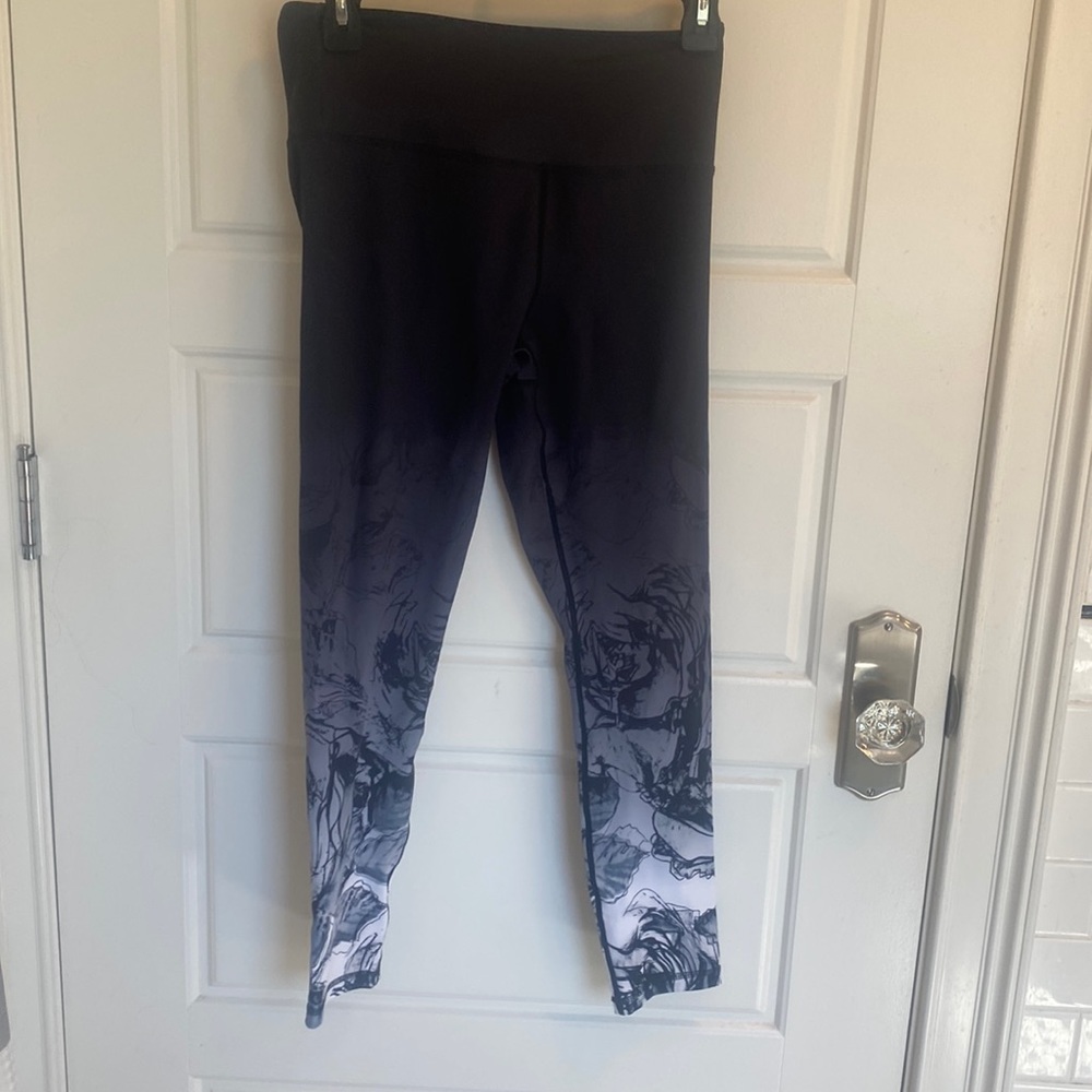 Zyia active leggings